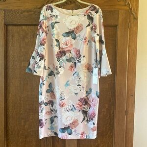 Calvin Klein size 14 Bell sleeved dress